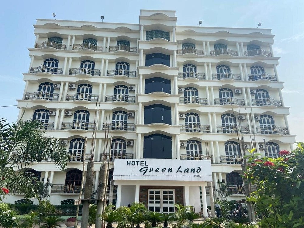 Hotel Greenland Towers